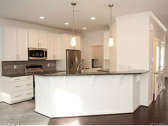 4th image of 2421 Liesfeld 3k Gln