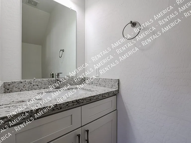 11862 N 79th Dr — Photo 14