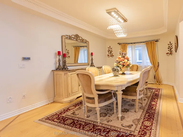 2 Farnham Dr — Photo 6