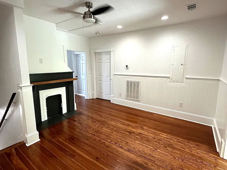 616 E Gwinnett St — Photo 13