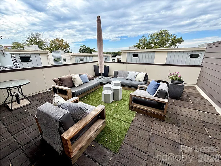 305 McNinch St #B — Photo 23