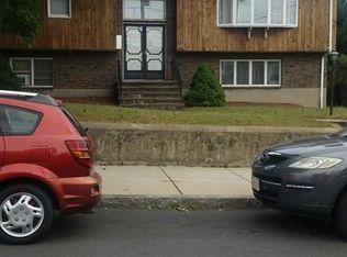 365 Mountain Ave, Revere, MA 02151