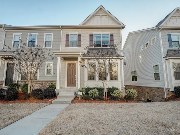 9506 Ainslie Downs St, Charlotte, NC 28273