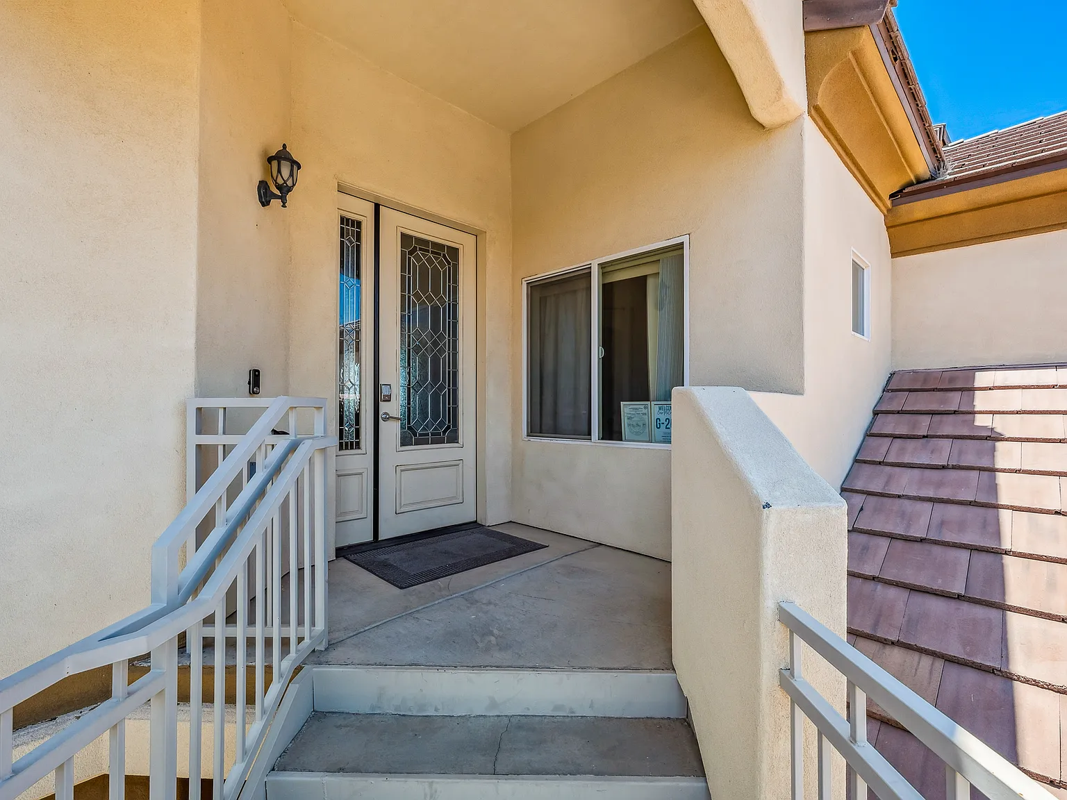 4 bed, 2199 sqft, $2,000 — Photo 4