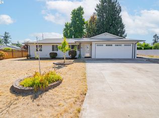 191 Canemah Ct, Oregon City, OR 97045