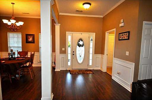 3rd image of 102 Red Hawk Dr
