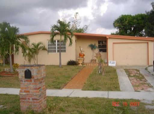 1st image of 4040 NE 12th Ave