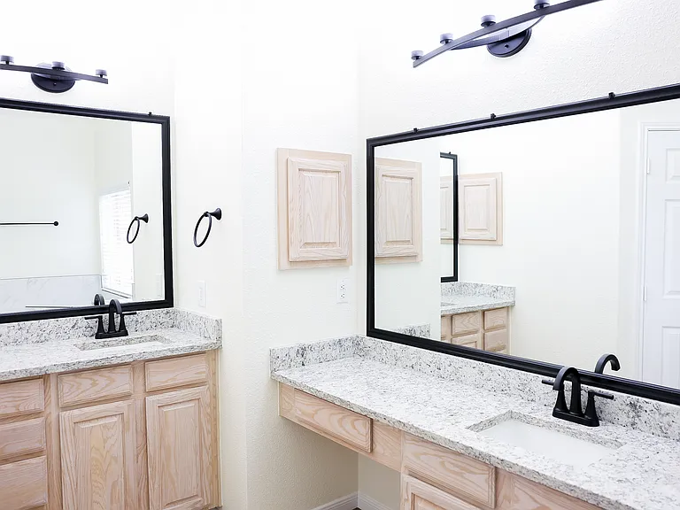 8509 Chalton Dr — Photo 41