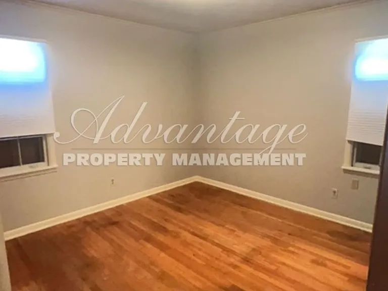 1552 Delmont Rd — Photo 8