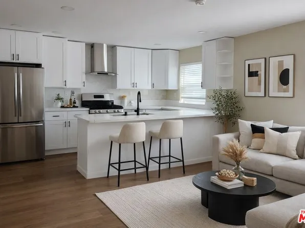 4308 3/4 Leimert Blvd, Los Angeles, CA 90008