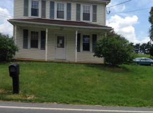 7879 Tomstown Rd, Waynesboro, PA 17268