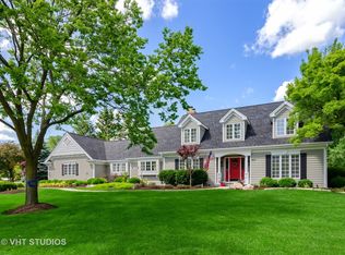 7518 Inverway Dr, Crystal Lake, IL 60014