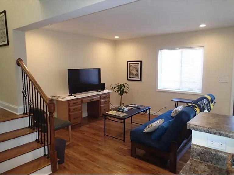 429 Foxfire Dr — Photo 5