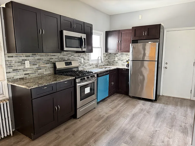 434 Allen St #2 — Photo 13