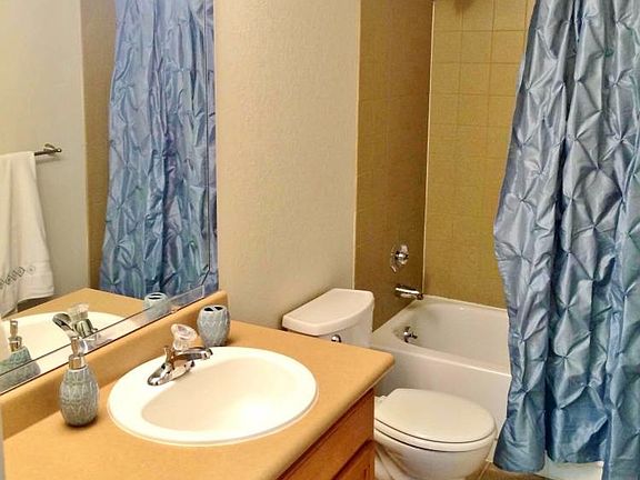 5th image of 10240 NE 12th St APT D204