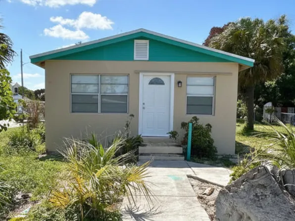 1601 N 17th St, Fort Pierce, FL 34950