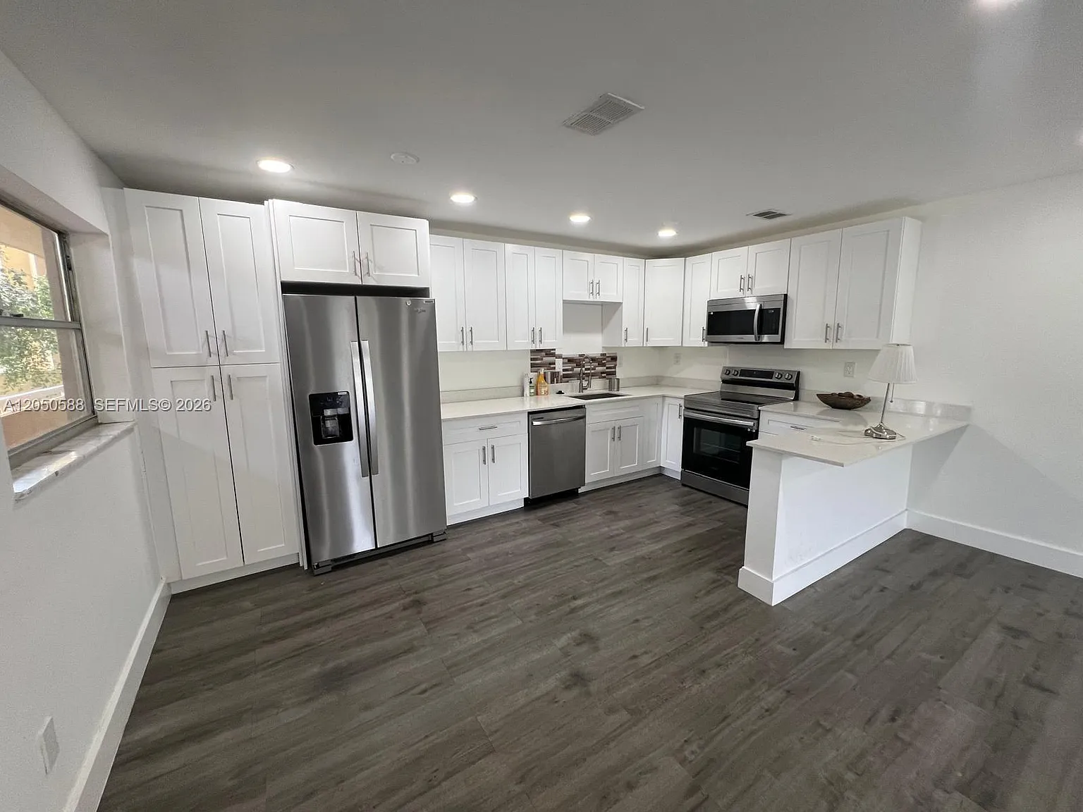 Oaks Condo — Photo 1