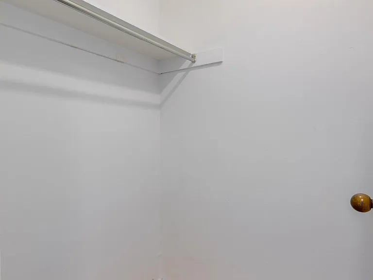 2020 Walnut St #29J — Photo 17