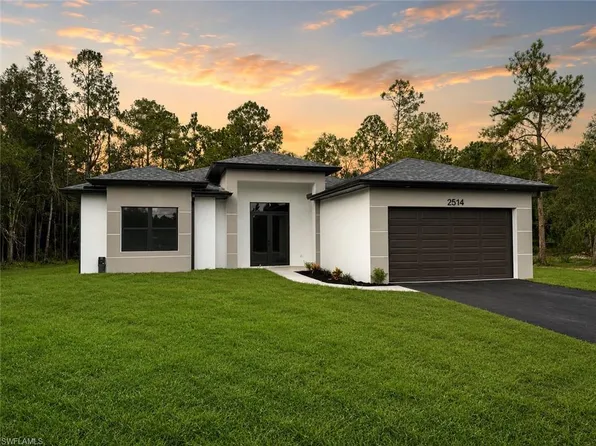 2514 56th AVE NE, NAPLES, FL 34120