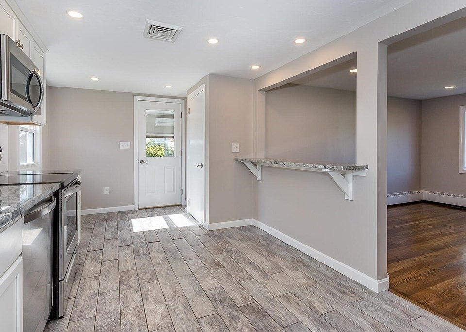 14 Walford Park Dr, Canton, MA 02021 Zillow