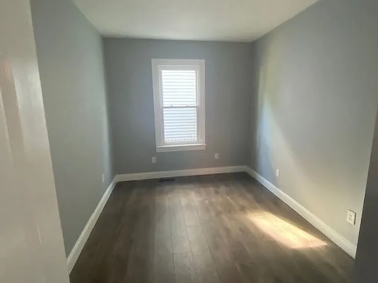 53 Orlando St — Photo 13