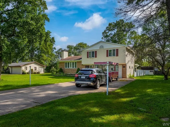 3383 Baseline Rd, Grand Island, NY 14072