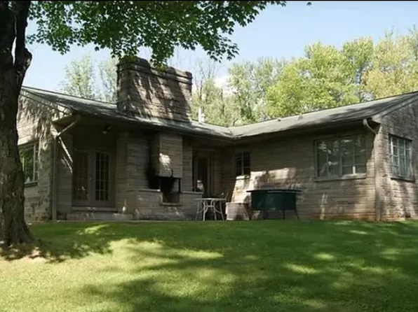 1307 N Washington St, Bloomington, IN 47408