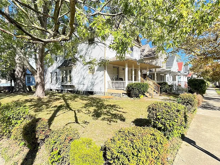 4322 Bush Ave — Photo 4