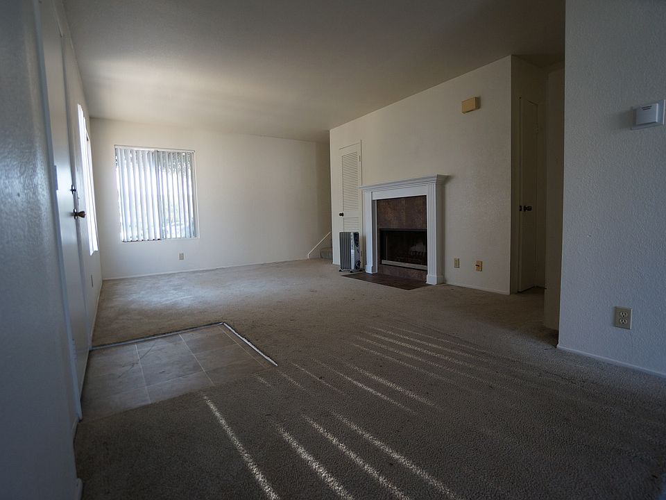 1st image of 4260 Jewell St