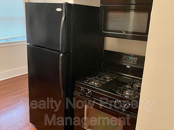 5th image of 18232-4 Winslow Rd Floor 1