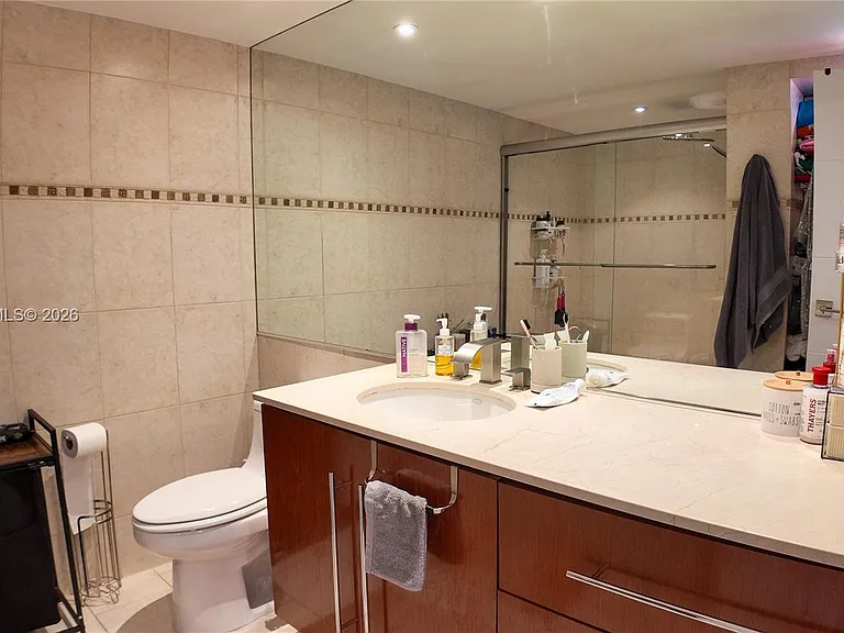2049 S Ocean Dr #702 — Photo 25