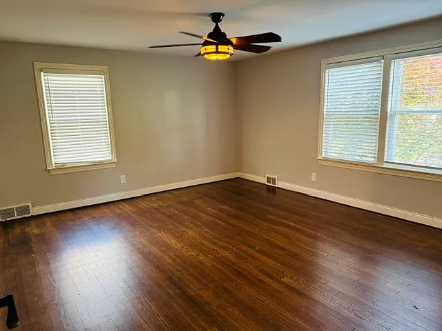 4021 Silsby Rd — Photo 10