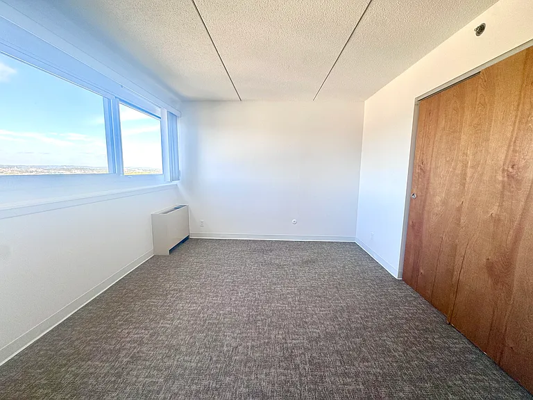 131 Park St #404 — Photo 14
