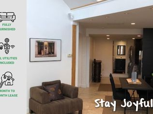 1621 N Colonial Ter #1, Arlington, VA 22209