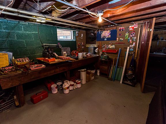 Basement unfinished area.