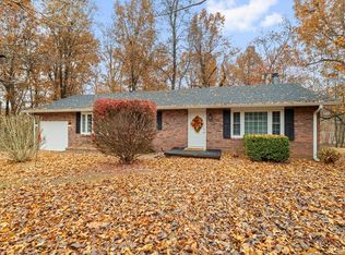 1118 Pearl Dr, Madisonville, KY 42431