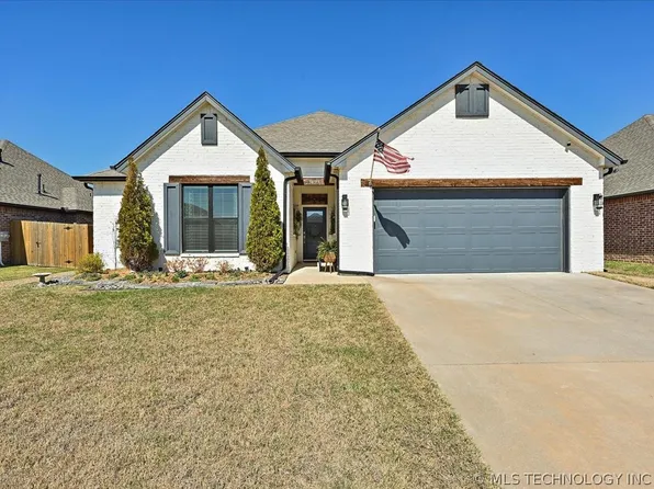 27423 E 109th St S, Coweta, OK 74429