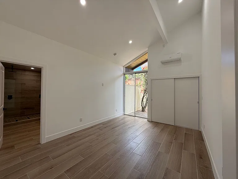 8404 Prestwick Dr — Photo 21