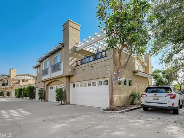 4137 Hillpark Ct, Moorpark, CA 93021