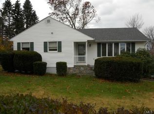 10 Muller St, New Fairfield, CT 06812