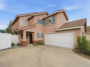 875 Bramble Ln, Corona, CA 92878