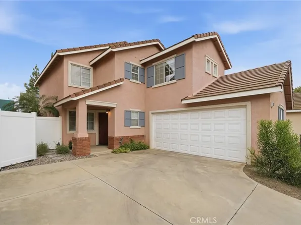 875 Bramble Ln, Corona, CA 92878