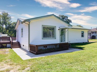 408 E Catawba Ave, Mount Holly, NC, 28120