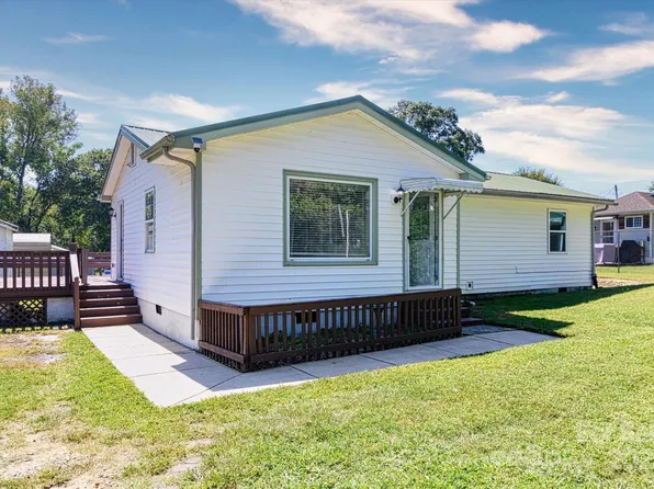 408 E Catawba Ave, Mount Holly, NC 28120