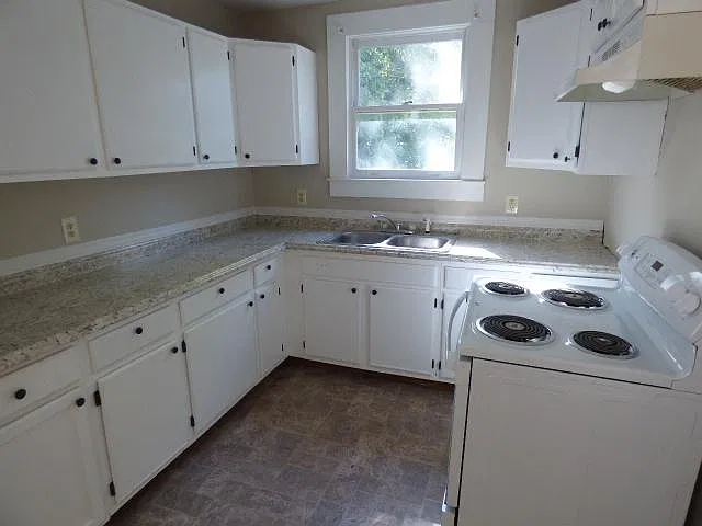 1 bed, 650 sqft, $895 — Photo 2