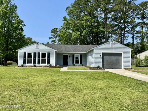 635 Shadowridge Road, Jacksonville, NC 28546
