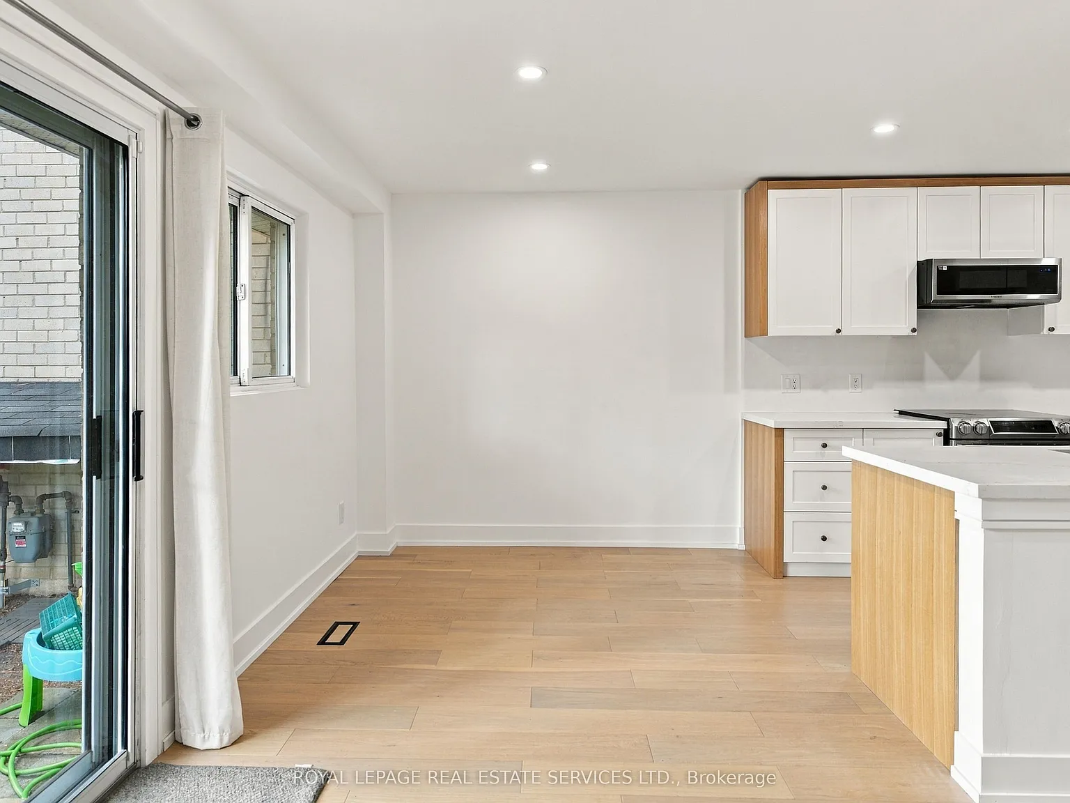 4 bed, $3,350 — Photo 4