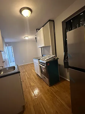 Rented by Premier One Realty LLC | media 3