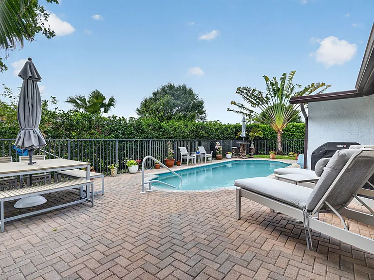 6372 Sleepy Willow Way — Photo 37