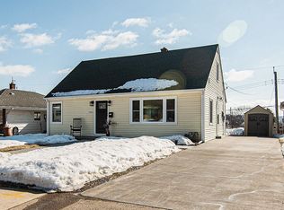 1958 Lincoln Ave, Dubuque, IA 52001